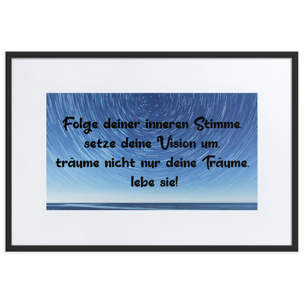 Gerahmtes Poster auf mattem Papier mit Matte (21x30 - 61x91cm) 'Lebe deine Träume'