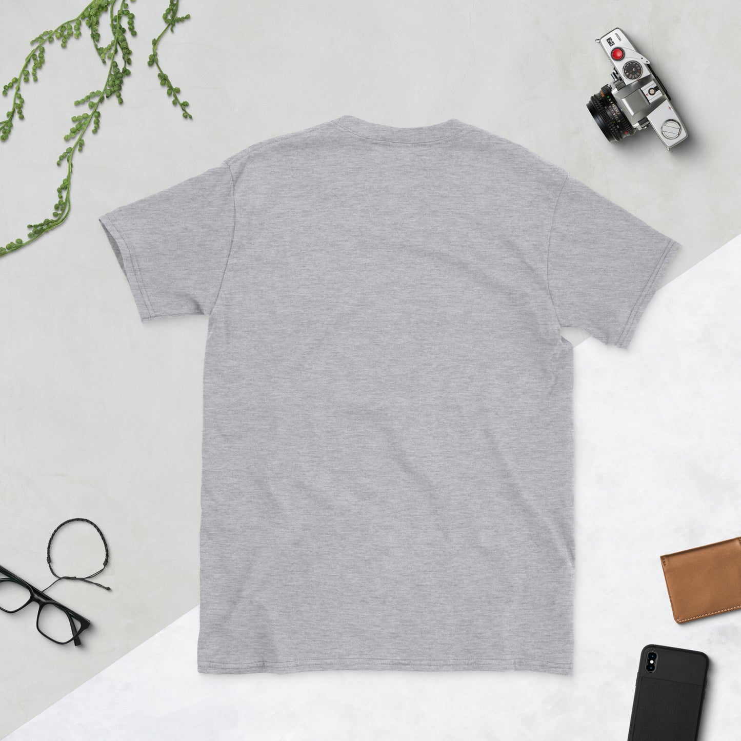 Basic Unisex Softstyle T-Shirt | Gildan 64000 "Das Leben ist nicht perfekt"