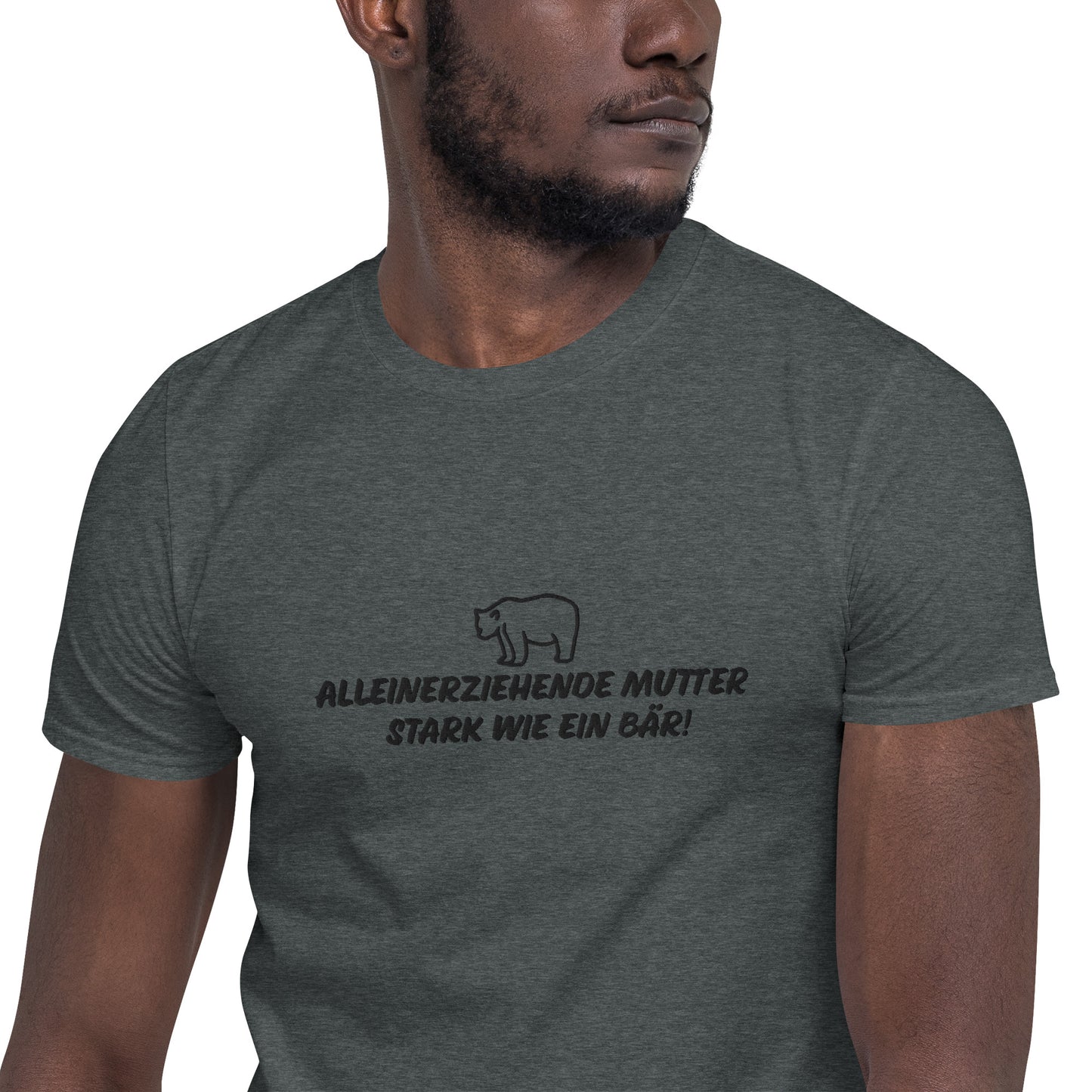 Basic Unisex Softstyle T-Shirt | Gildan 6400 "Alleinerziehende Mutter stark wie ein Bär!"