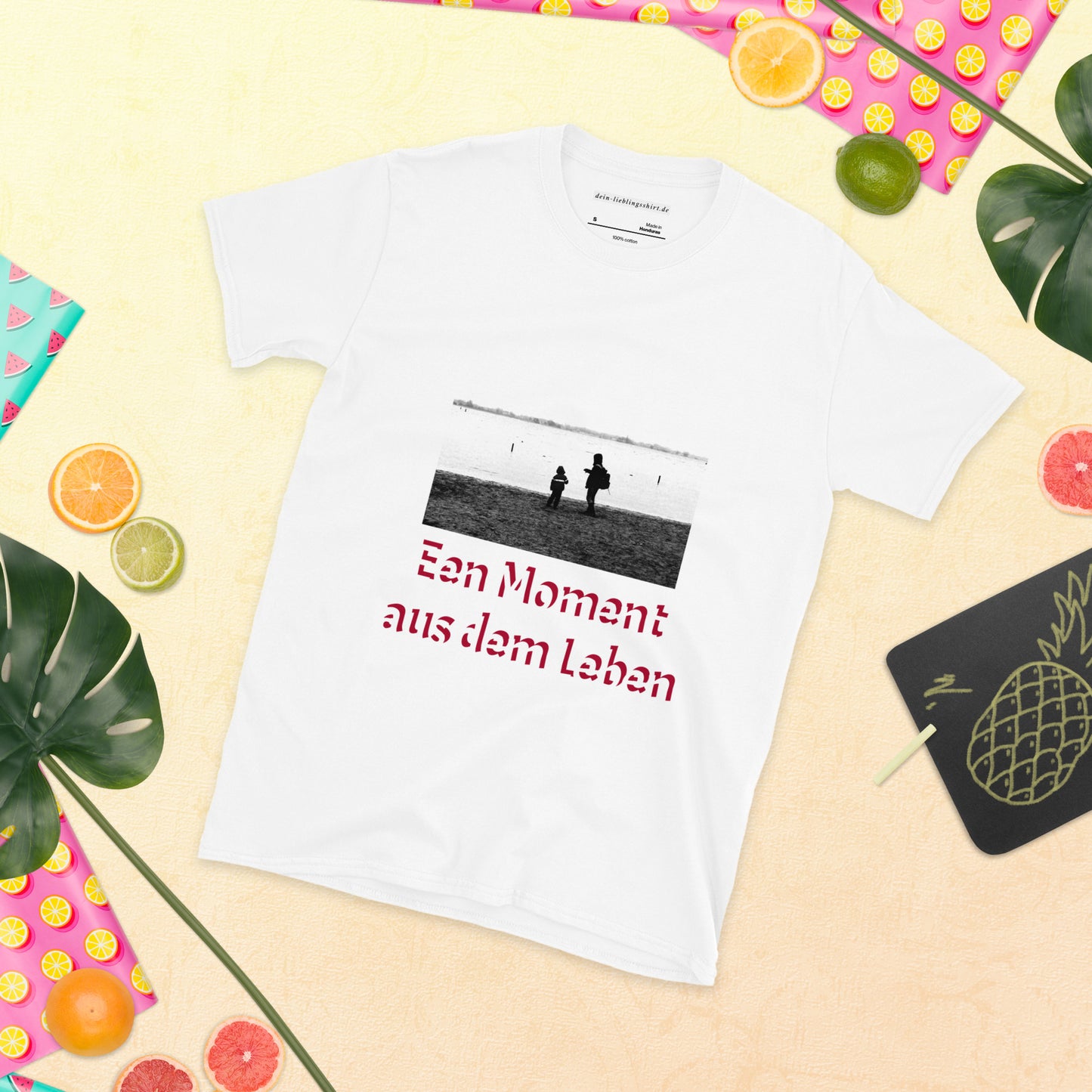 Essenzielles Unisex T-Shirt | Gildan 64000 "Een moment aus dem Leben"